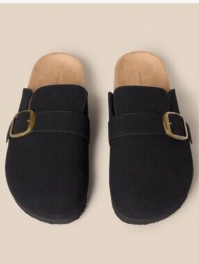 New In Box -Amazon Essentials Mens Buckle Top Comfort Clog